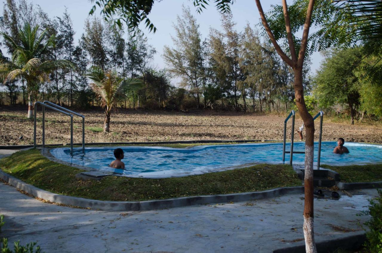 Bhavna Resort & Farm Surendranagar Екстериор снимка