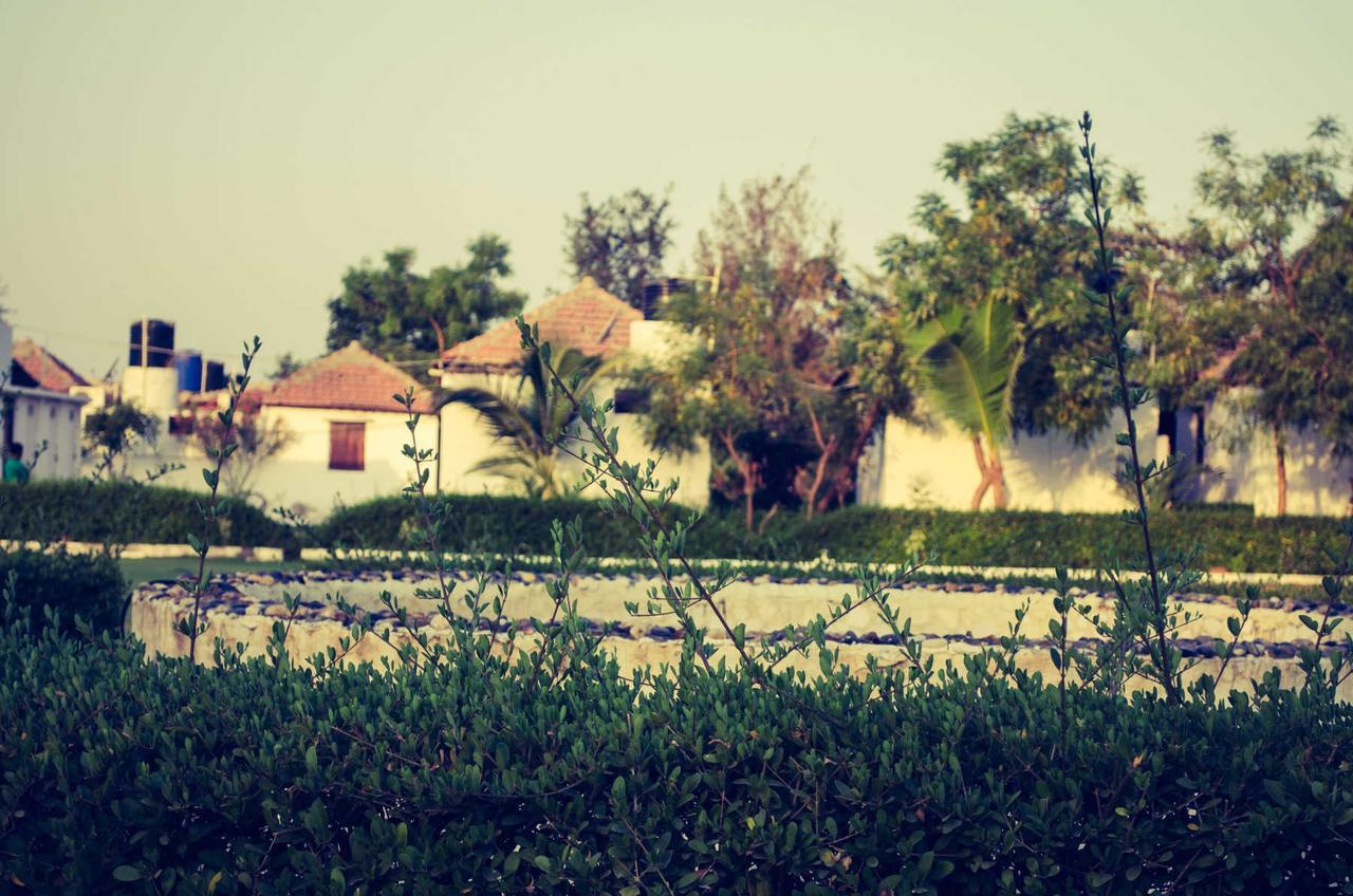 Bhavna Resort & Farm Surendranagar Екстериор снимка